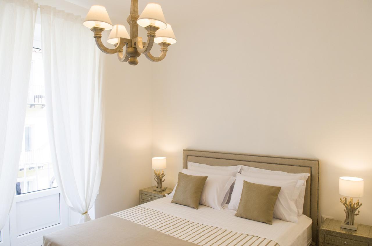 Palazzo Spasiano Rooms - Sorrento Center Buitenkant foto