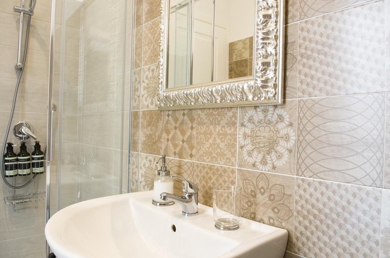 Palazzo Spasiano Rooms - Sorrento Center Buitenkant foto
